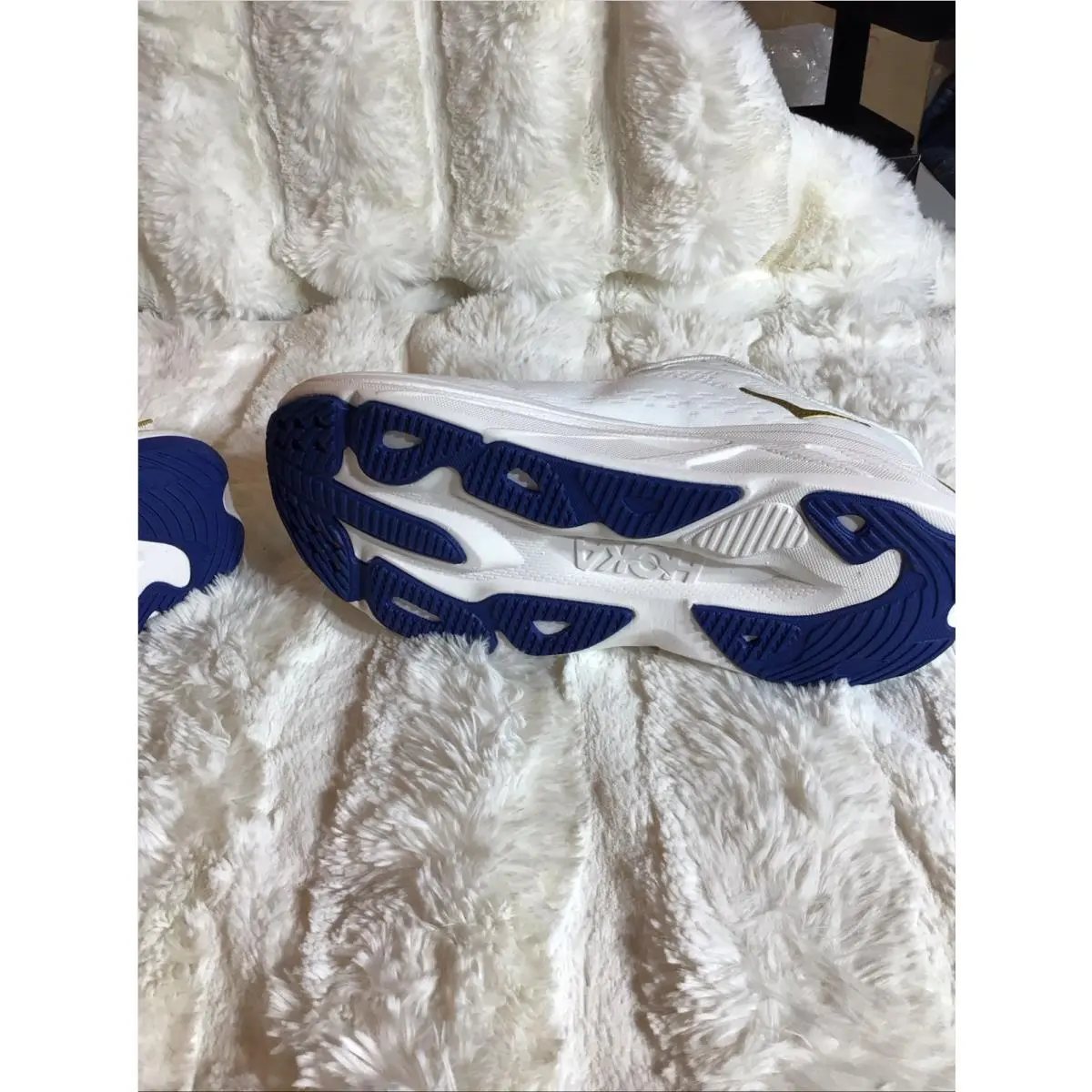 Hoka shoes - HOKA One One Skyflow - One One Skyflow - White 7