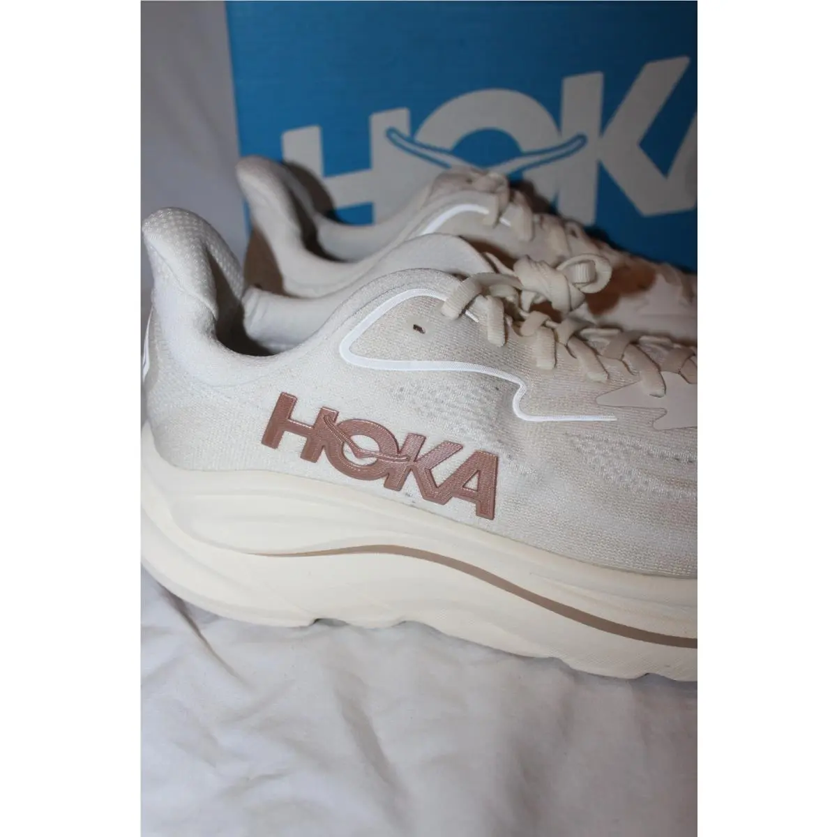 Hoka shoes - CLIFOTN 10 - CLIFOTN - Ivory 1