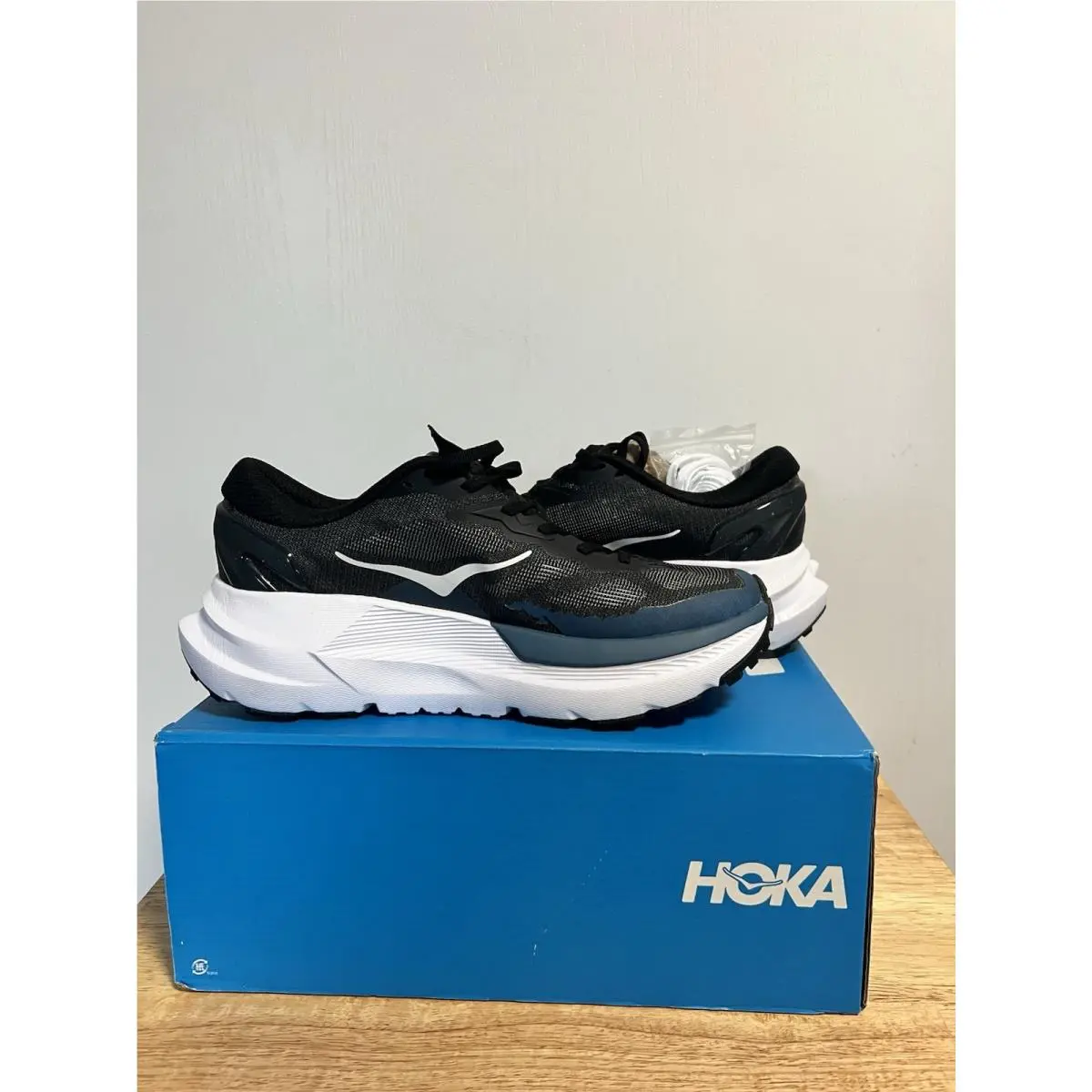 Hoka shoes - Hoka One One Mafate x - black / skyward blue 3