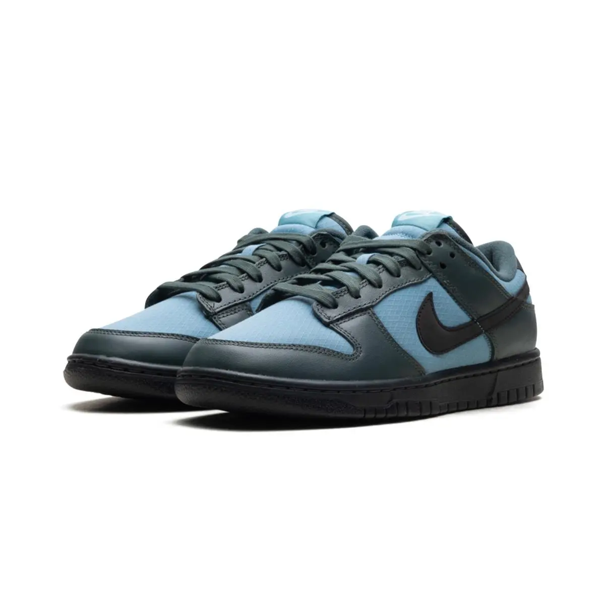 Nike shoes - Nike Dunk Low SE - Dunk Low - FZ3052-300 - Green 0