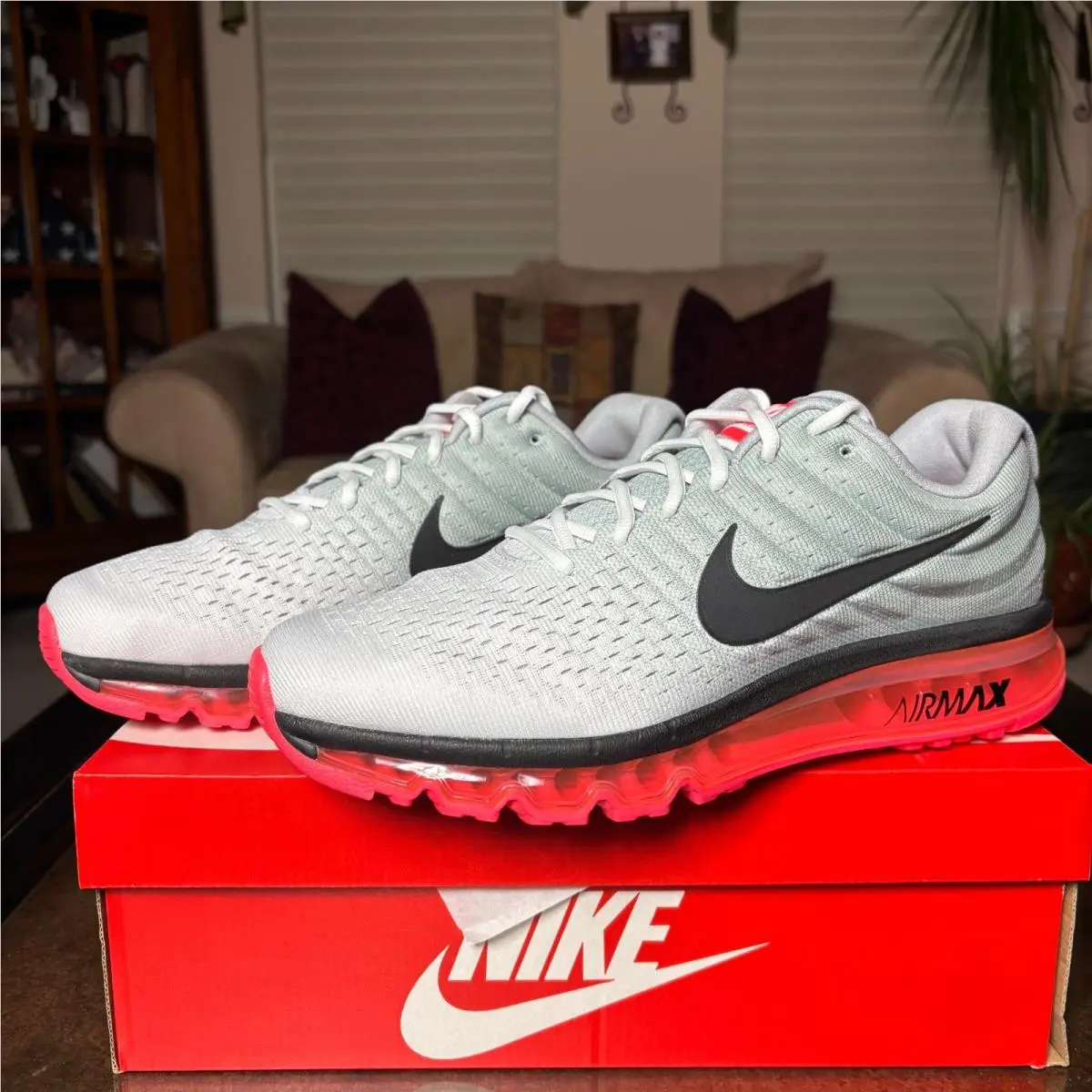 Nike Air Max 2017 Athletic Lifestyle Running Shoes Sneakers Grey Pink Mens Sizes