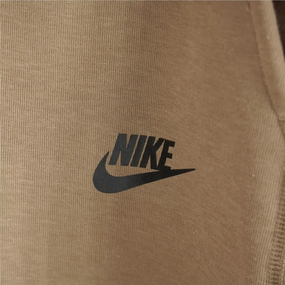 Nike clothing - Green 1