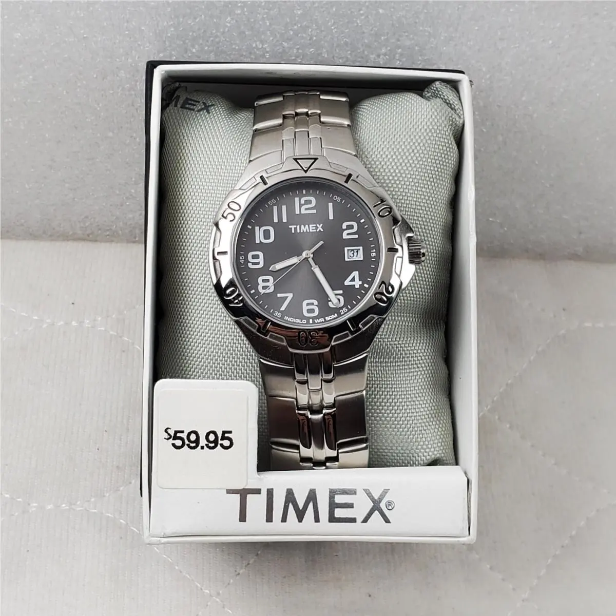 Timex Indiglo T2C481 Classic WR 50M Date Silver Tone Analog Men`s Watch