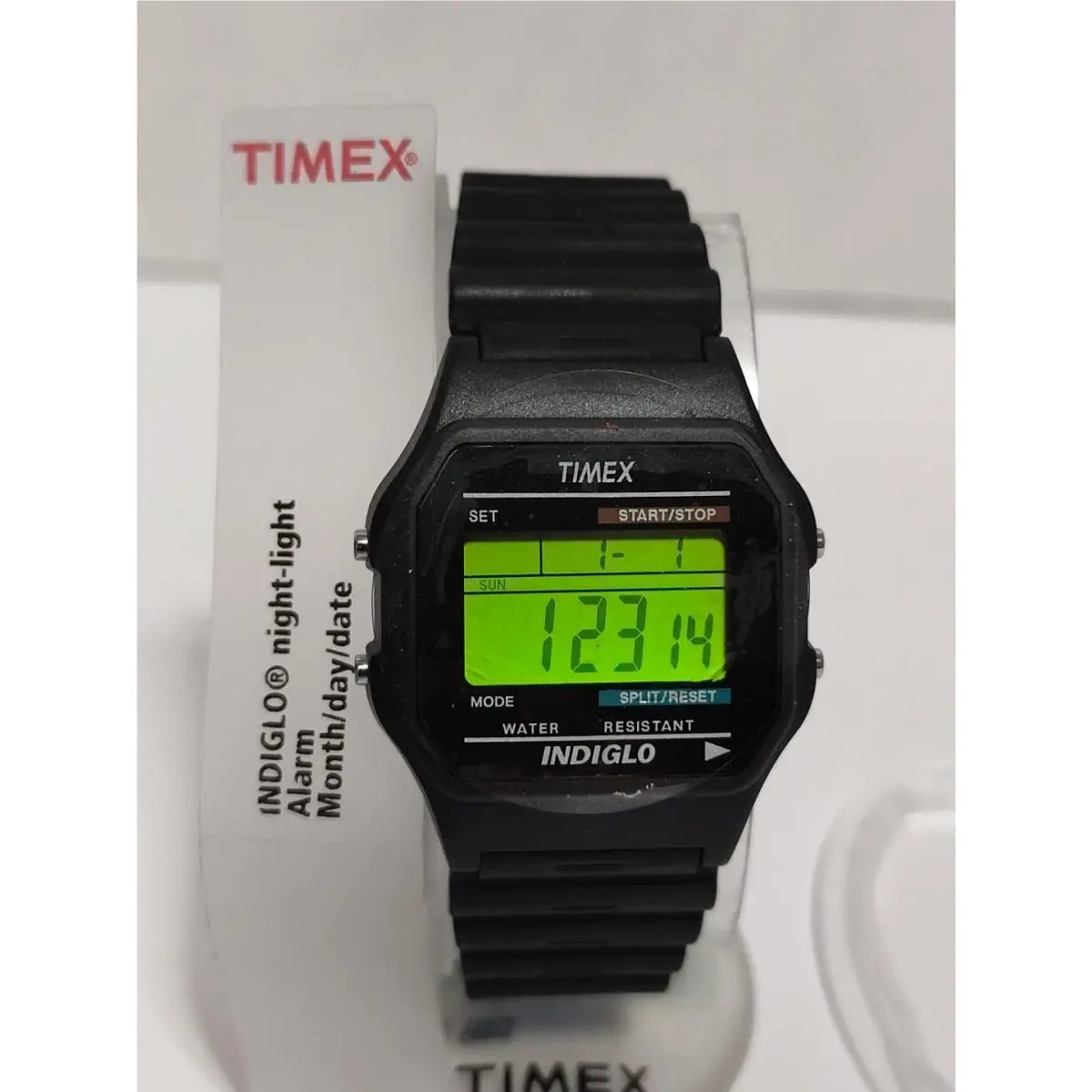 Vintage Timex Men T75961 1999-2011 Indiglo Black Rubber Strap Digital Watch