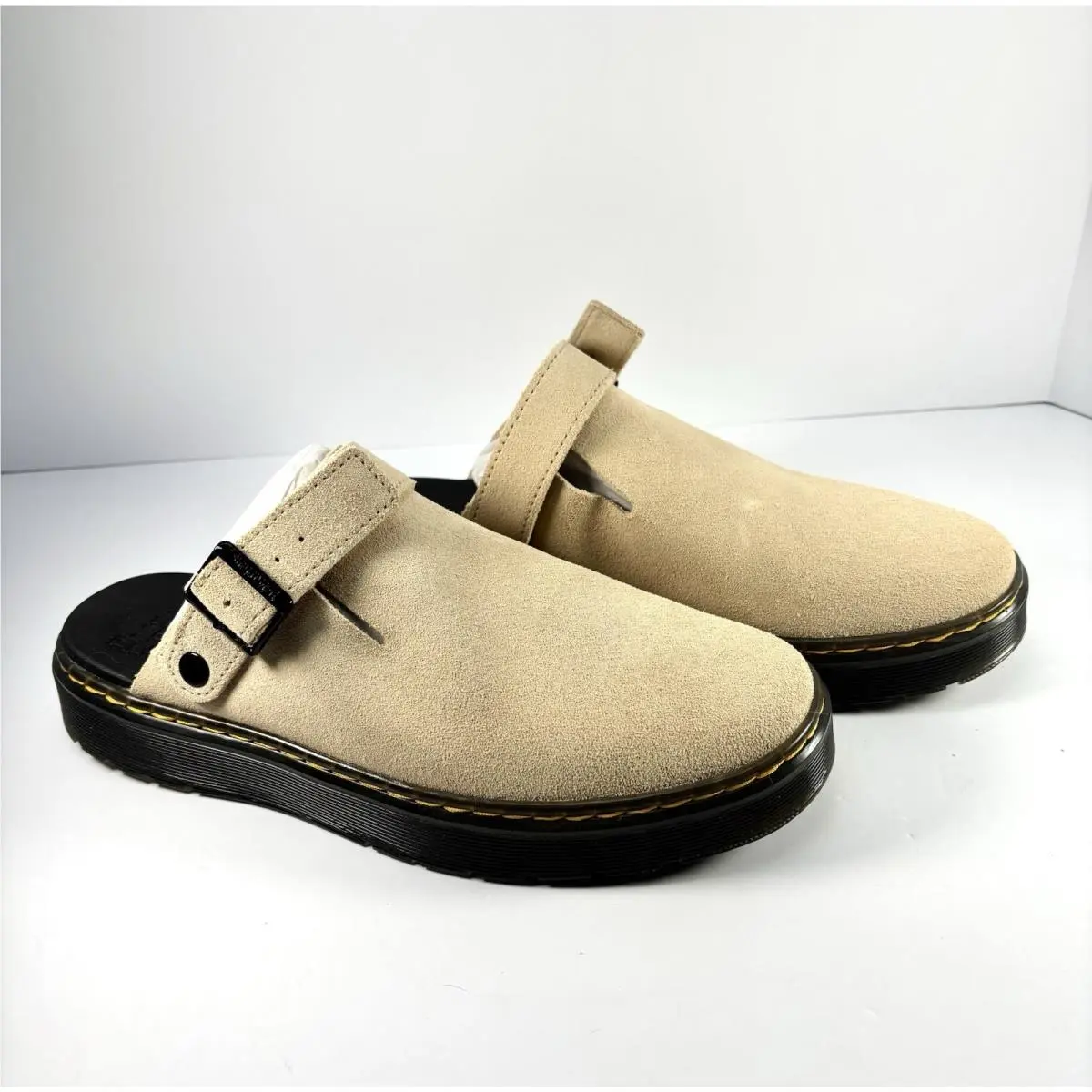 Dr. Martens Carlson Mule Women Size 11 Men 10 Comfort Warm Sand Suede w/ Box