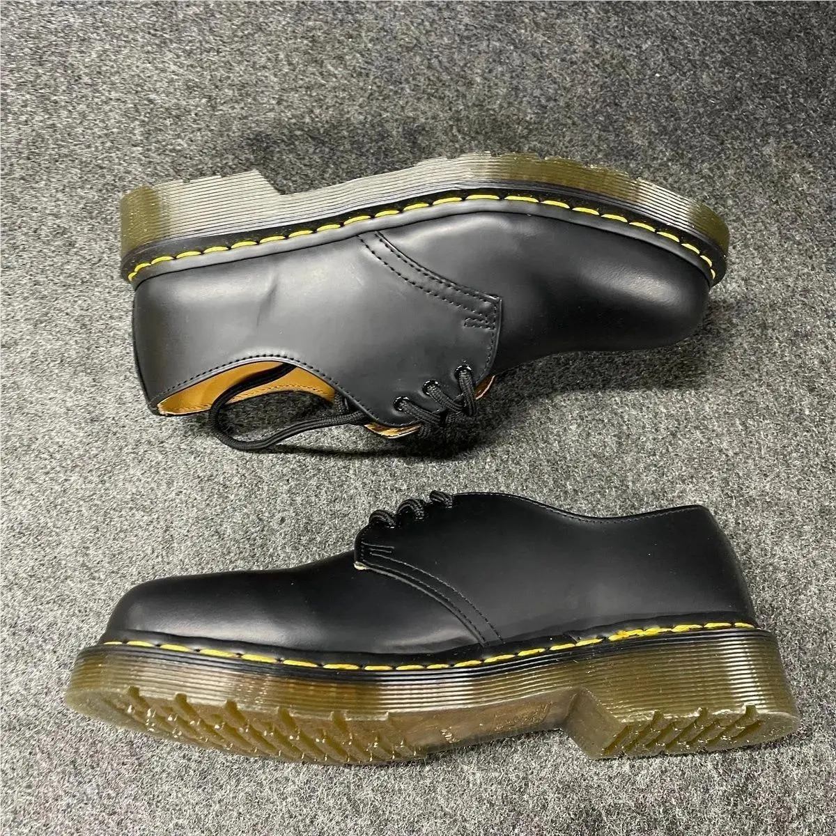 Dr. Martens shoes - vs-186518 - vs-186518 - Black (UPC: 800090826920) 1