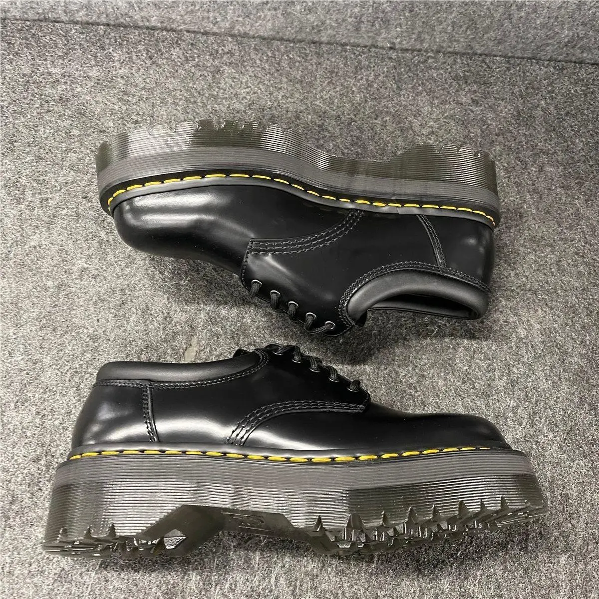 Dr. Martens shoes - 8053 QUAD - QUAD - 8053 QUAD - Black (UPC: 190665239829) 1