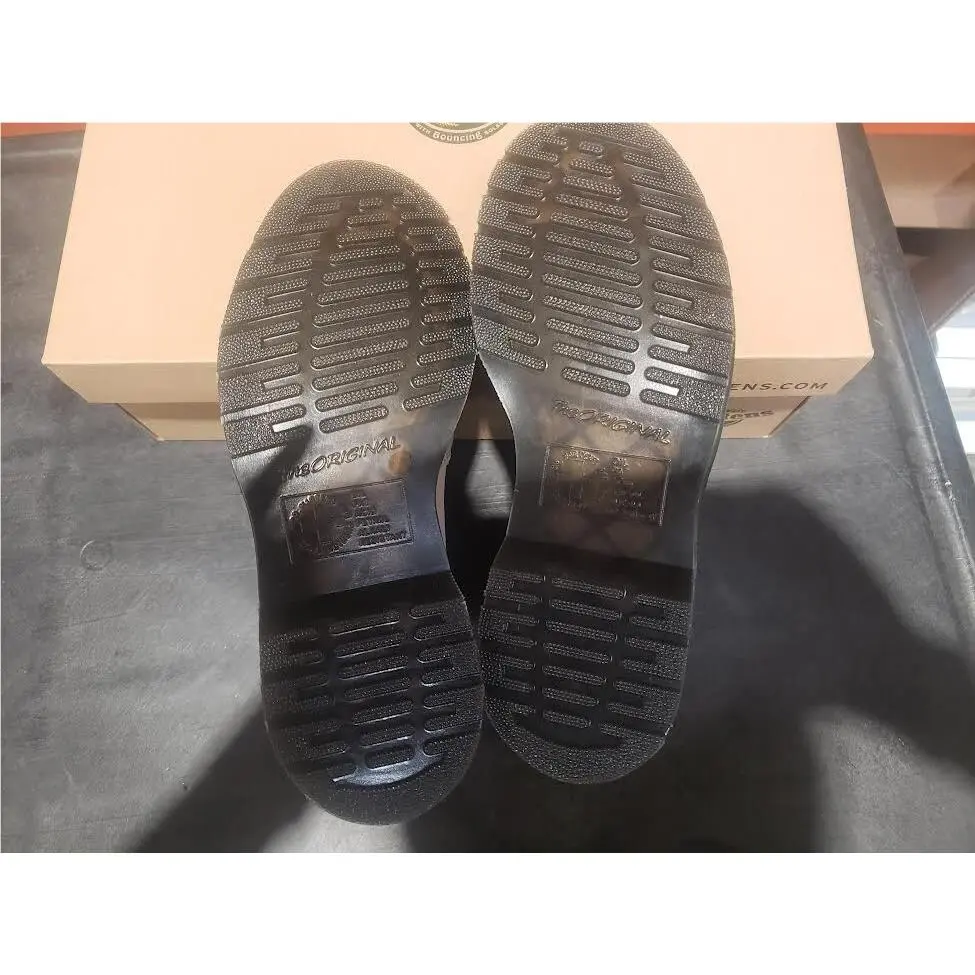 Dr. Martens shoes - 2976 SR crazy horse - crazy horse - Light Brown (UPC: 883985888296) 1