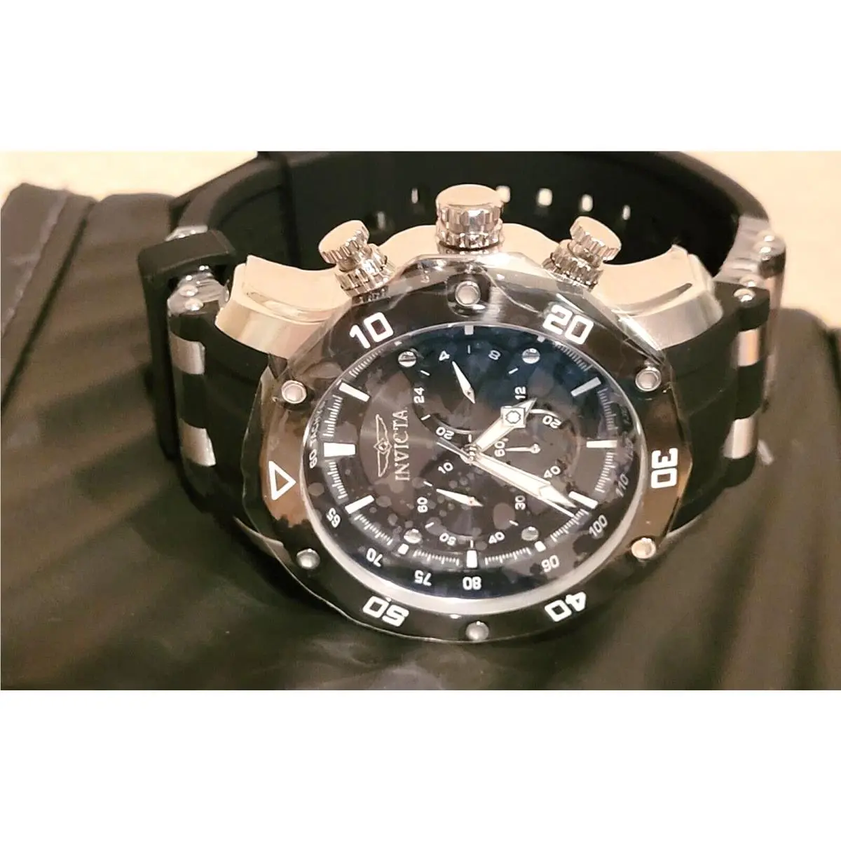 Pro Diver 52mm Chronograph Black Dial Men`s Quartz Watch Orig. Box by Invicta