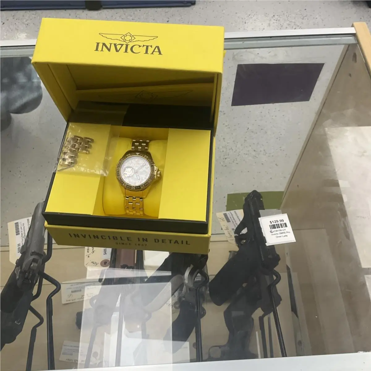 39855 Pro Diver Lady Women`s Watch 238158 by Invicta