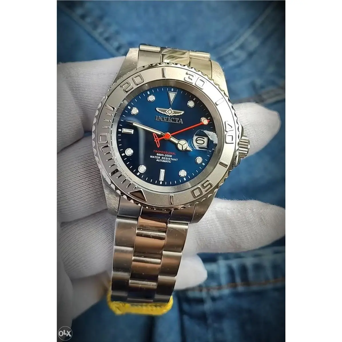 42mm Men`s 200m Pro Diver NH35A Automatic Blue Dial SS Watch by Invicta