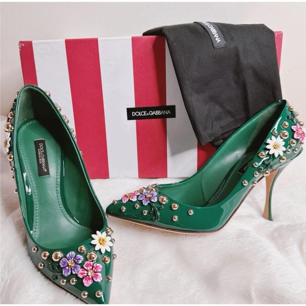 Dolce Gabbana Stiletto Pumps Green Patent Leather Floral Stud Size 6