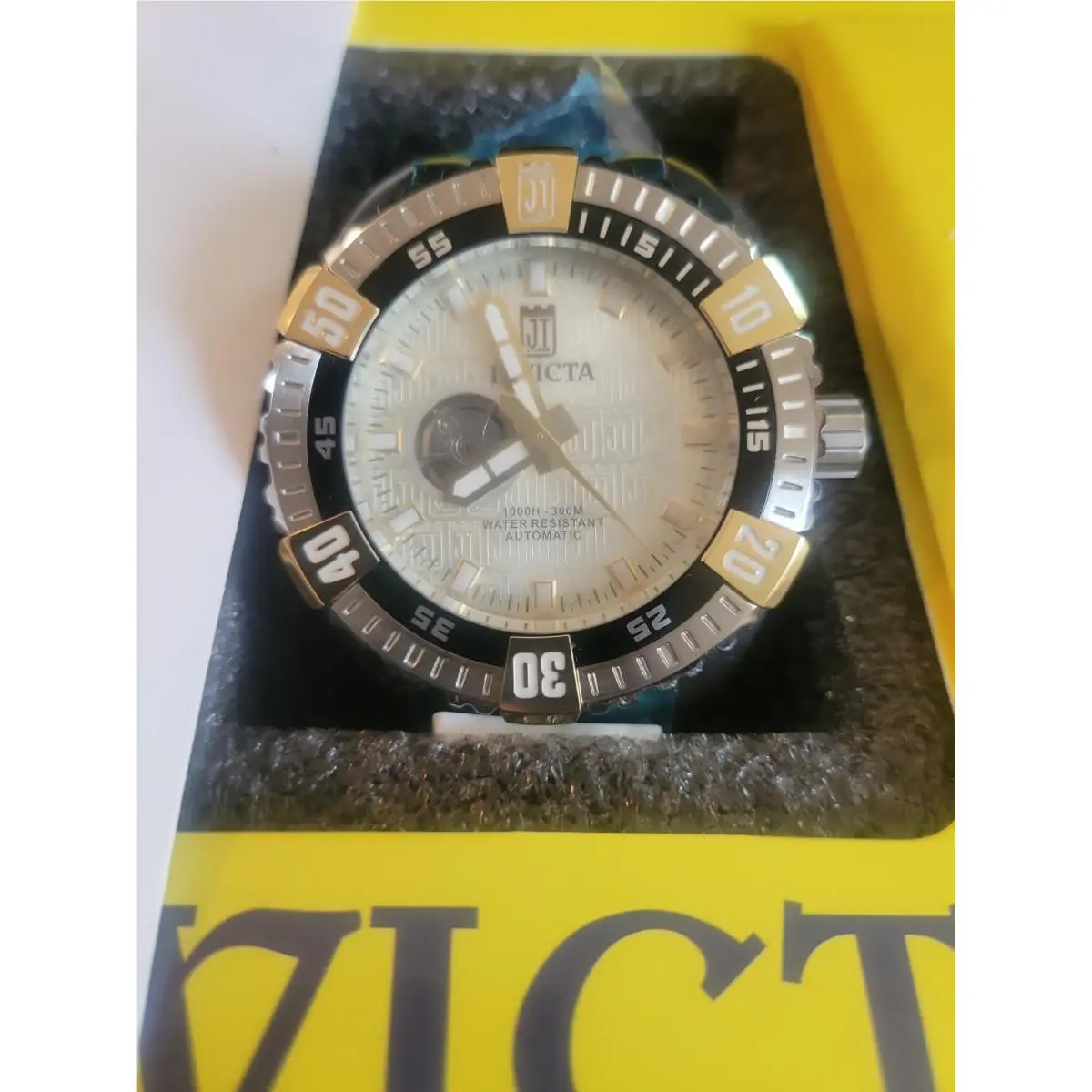 JT Limited Edition Automatic 50mm Mo 15883 Reserve Level by Invicta