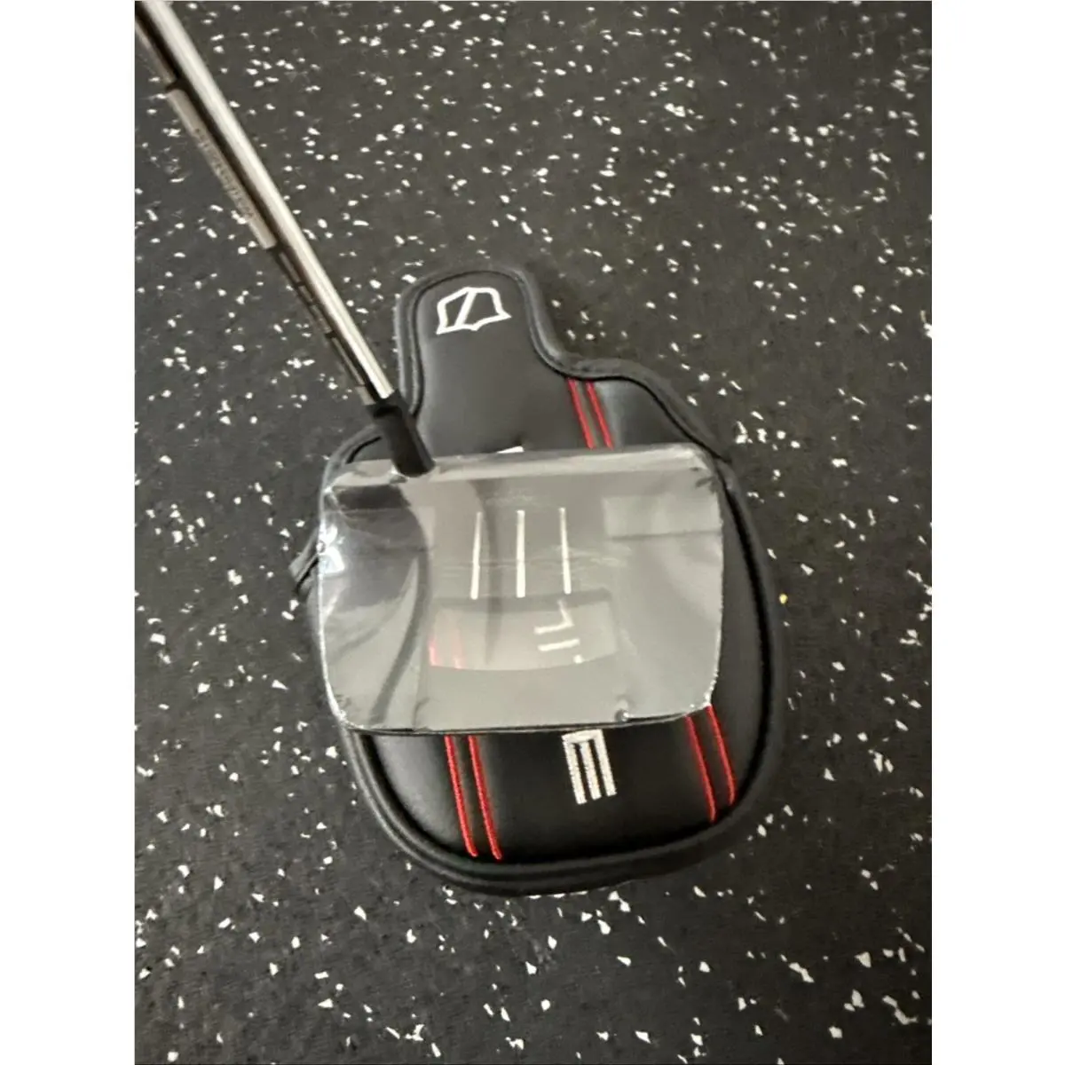 Wilson Infinite The L Putter 34 RH 7656 + Headcover