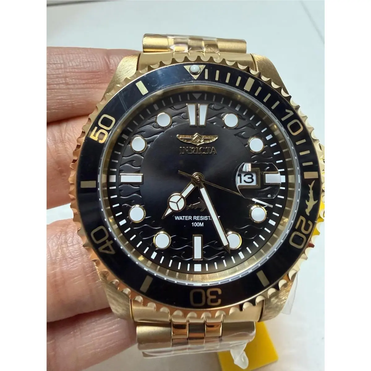 Pro Diver Men’s Watch 43mm Gold Black Dial Quartz 30614 by Invicta