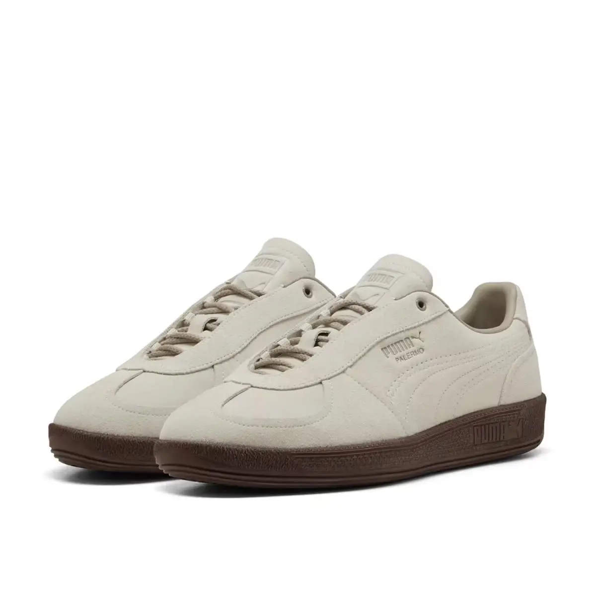 Puma shoes - White 12