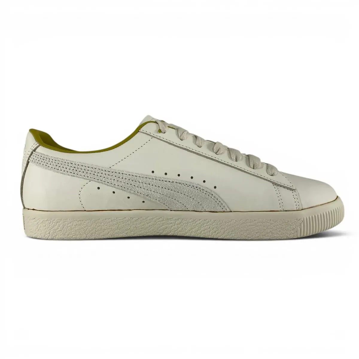 Puma shoes - PUMA Clyde The Never Worn 4 - 398702-01 - White 2