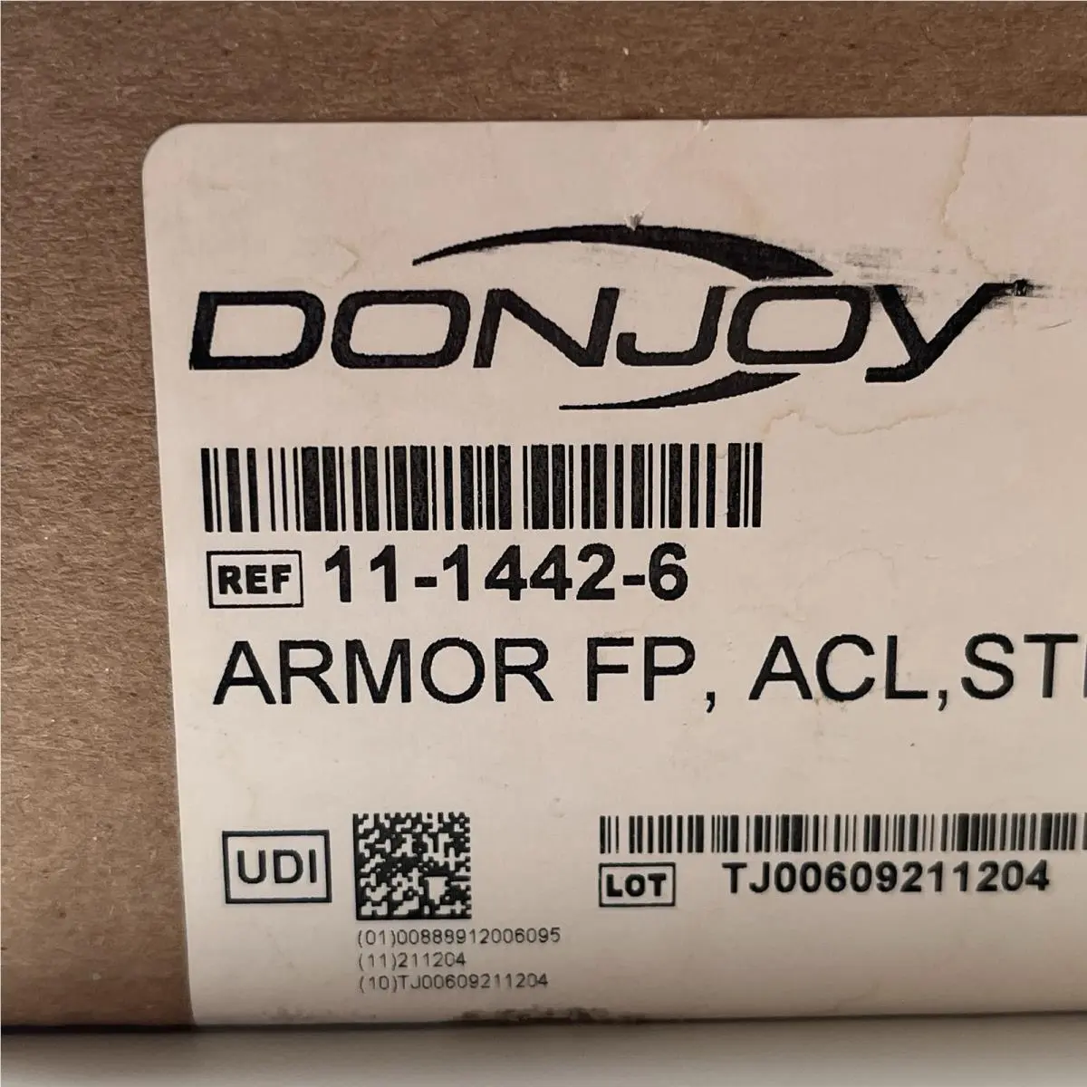 DonJoy  - DonJoy 11-1442-6 Armor - Armor - 11-1442-6 - Black 1