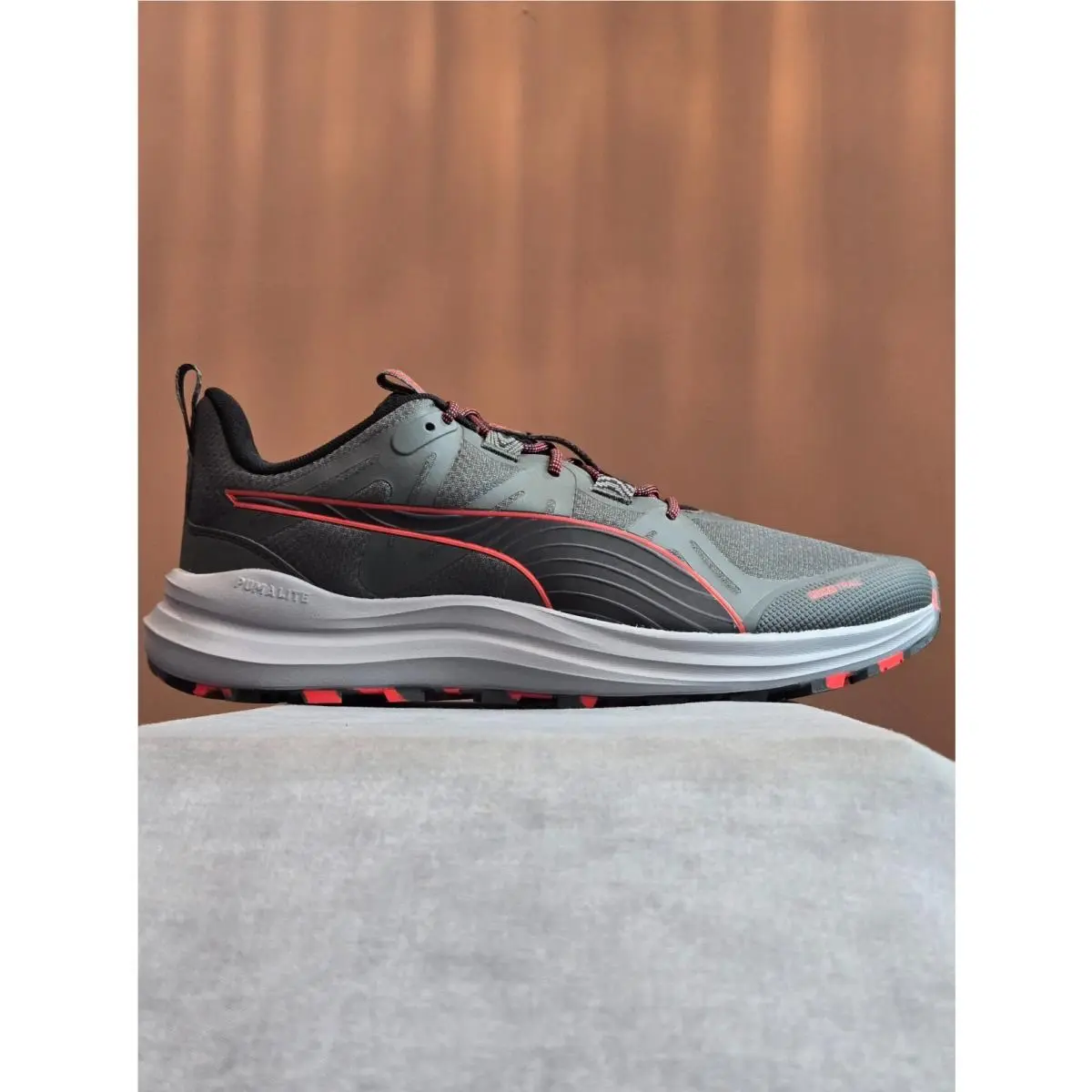 Reflect Lite Trail - Gray / Black / Red 379440-02 Men`s 10 by Puma