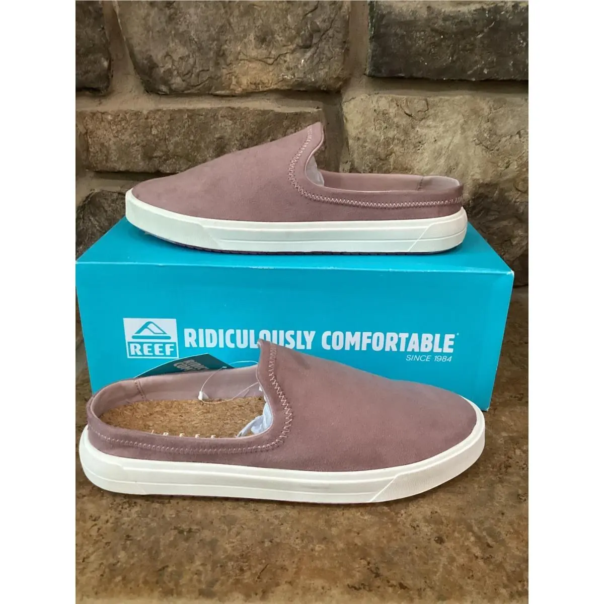 Reef Coastal Breeze Pale Mauve Slip On Mule Shoes CJ7496 Womens Size 9