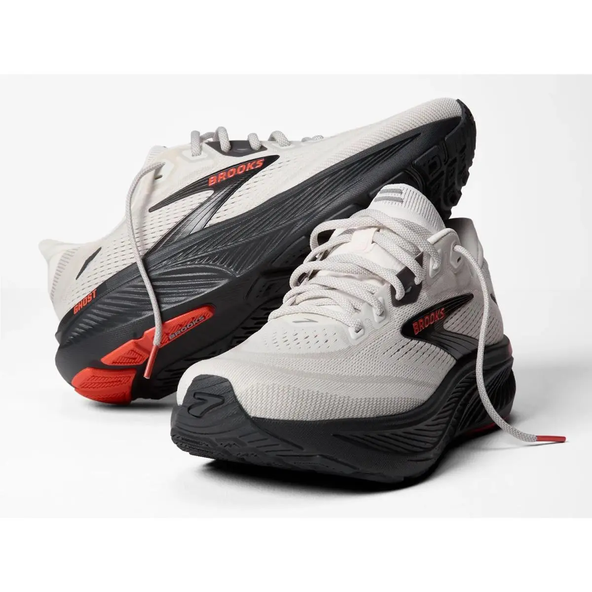 Brooks shoes - Coconut 5