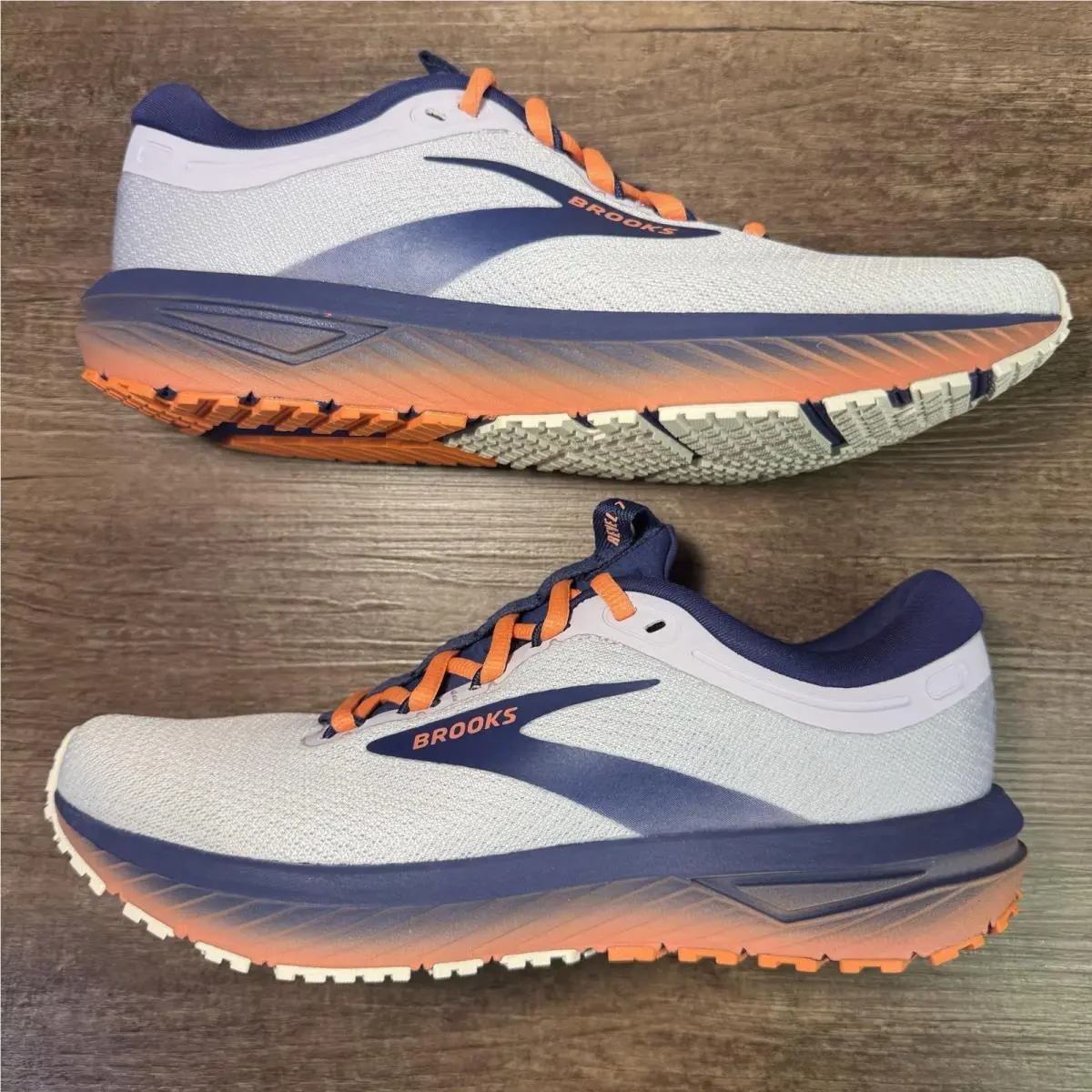 Brooks shoes - Brooks Revel 7 Blueprint - Revel Blueprint - 120424-1B-413 - White 3