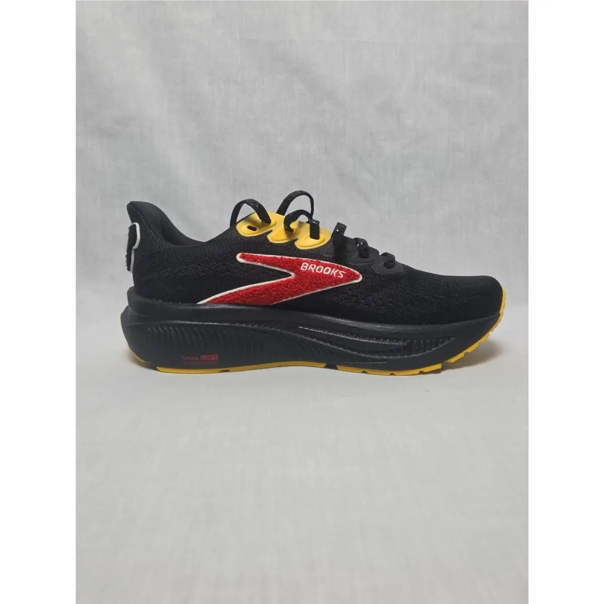 Brooks shoes - Brooks Ghost 17 - Ghost - 120542-1B-057 - Black 3