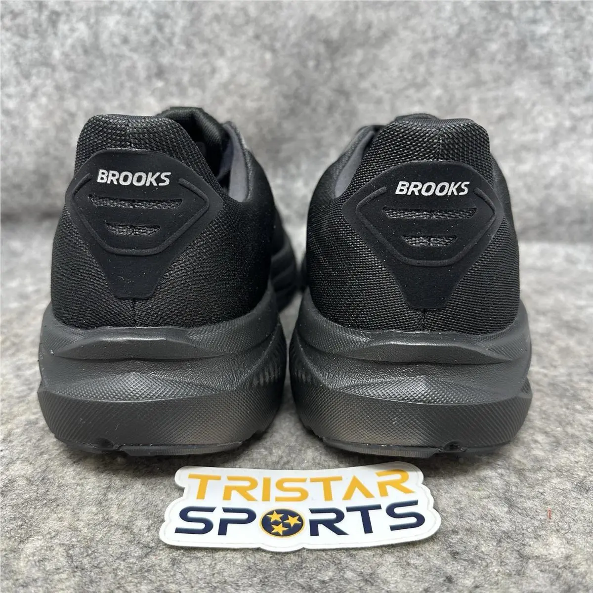 Brooks shoes - Brooks Ghost 17 - Ghost - 1104421D020 - Black (UPC: 195394626049) 4