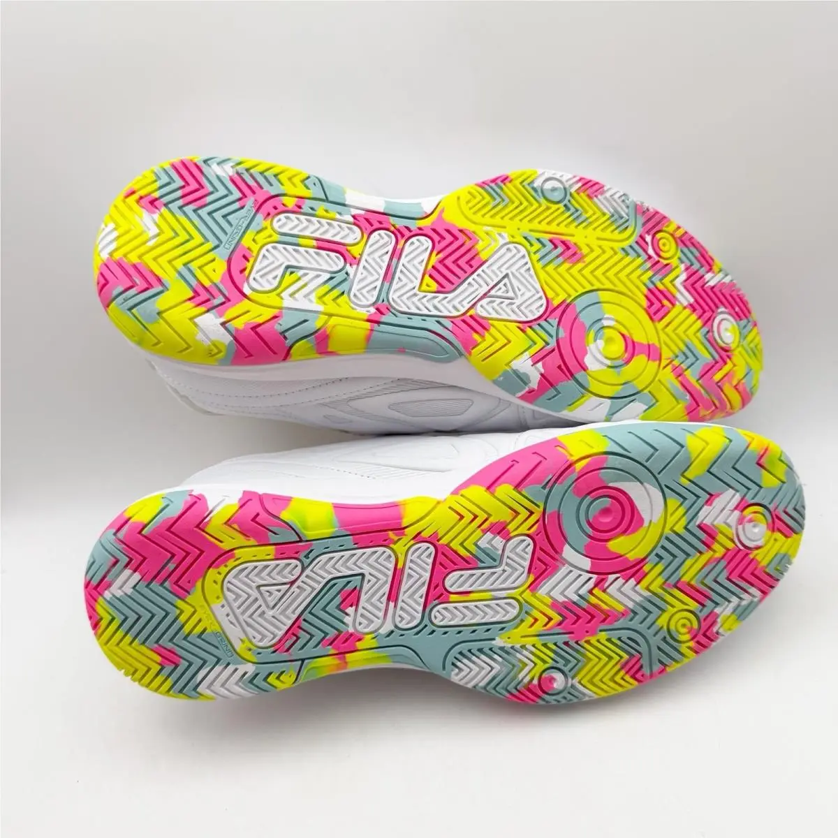 Fila shoes - White (UPC: 633641786721) 8