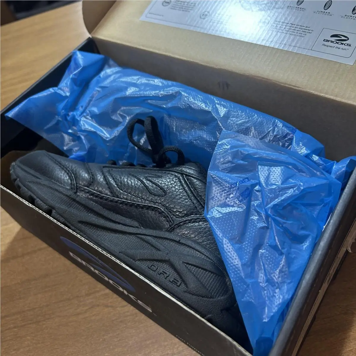 Brooks shoes - Unknown - Unknown - Black (UPC: 783059133676) 1