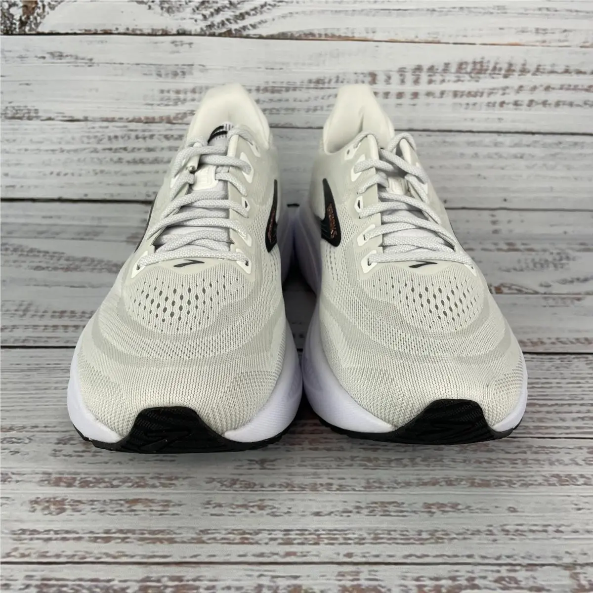 Brooks shoes - Brooks Ghost - Ghost - White (UPC: 195394872743) 1