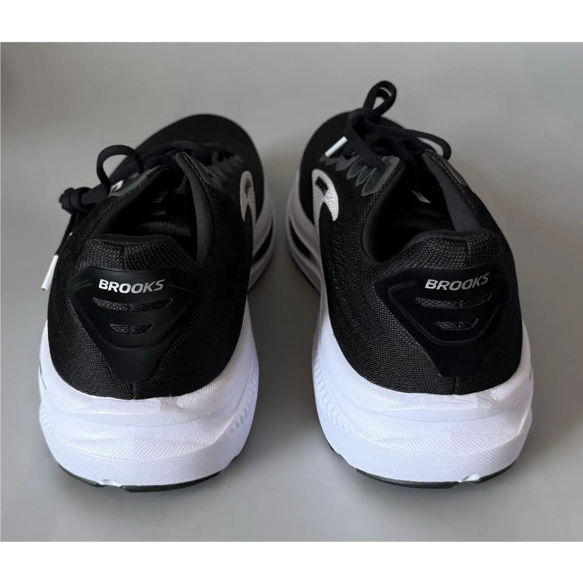 Brooks shoes - Brooks Ghost 17 - Ghost - Black/Grey/White (UPC: 0195394625219) 4
