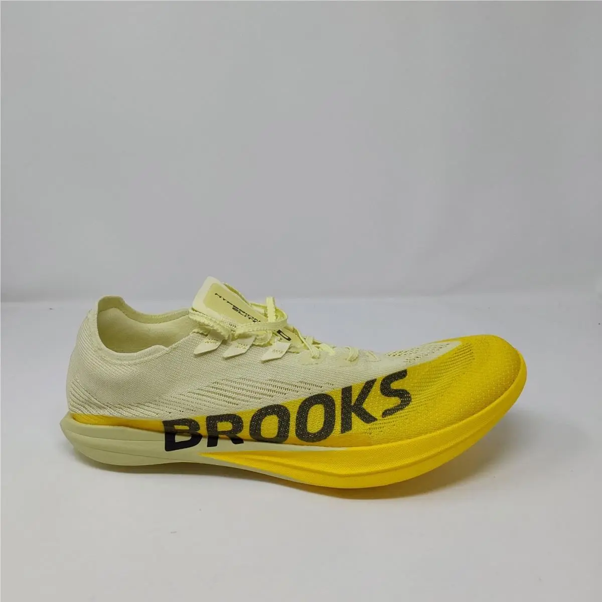 Brooks shoes - Brooks Hyperion Elite 2 - Hyperion Elite - 100051 1D 724 - Yellow 4