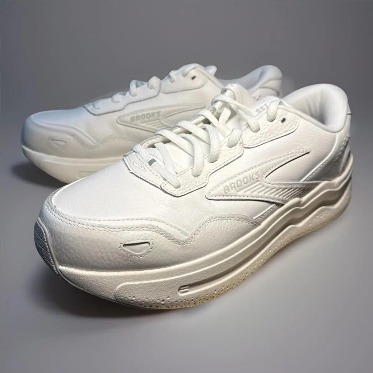 Brooks shoes - Brooks Ghost Max - Ghost Max - White (UPC: 0195394583175) 2