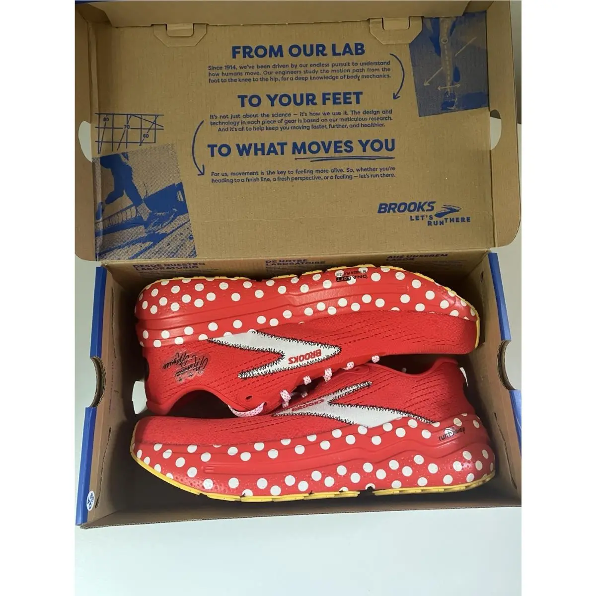 Brooks shoes - Brooks Ghost Max - Ghost Max - Red 10