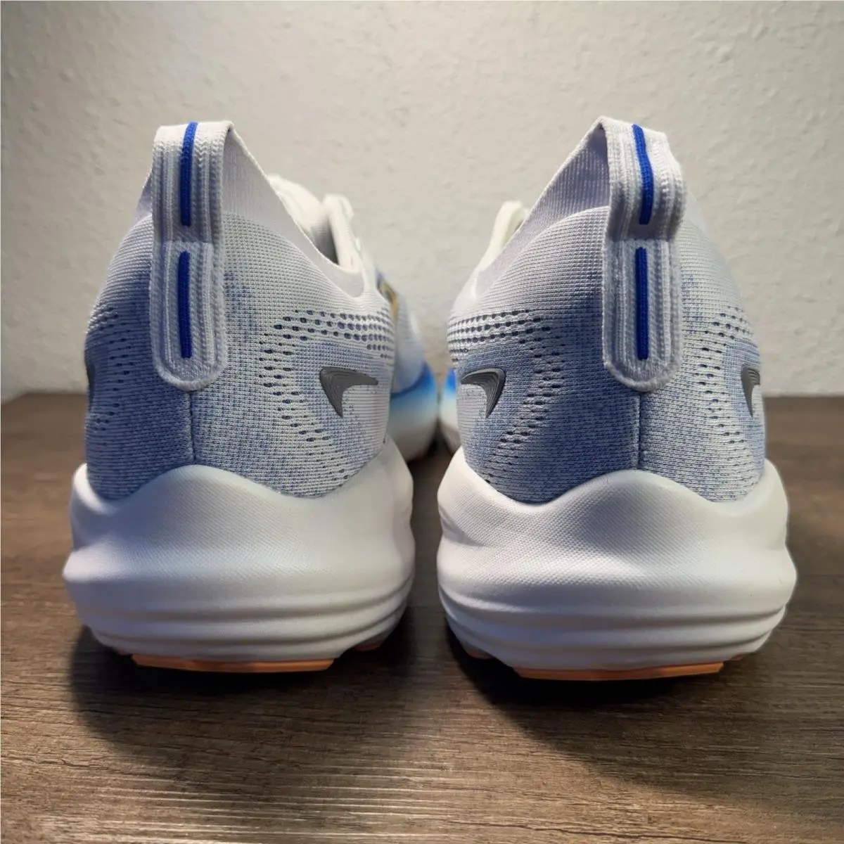 Brooks shoes - Brooks Glycerin 22 - Glycerin - 110445-1D-136 - White 8
