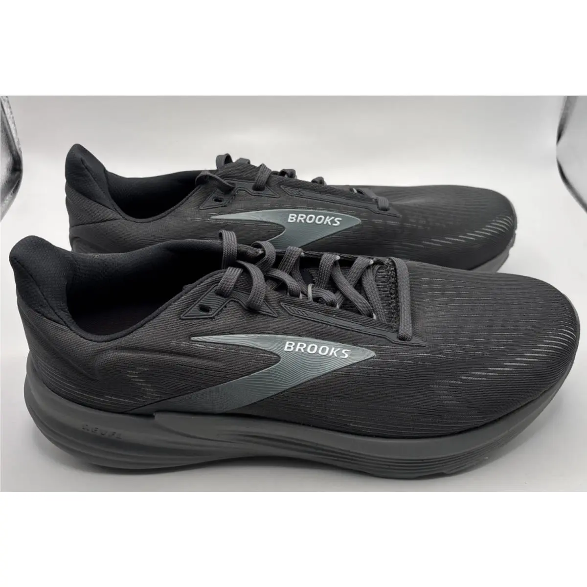 Brooks shoes - Brooks Revel 8 - Revel - Black (UPC: 195394684599) 3