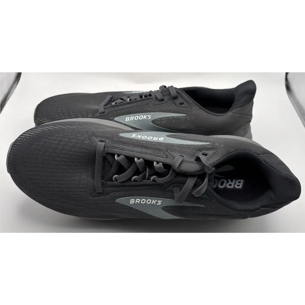Brooks shoes - Brooks Revel 8 - Revel - Black (UPC: 195394684599) 7
