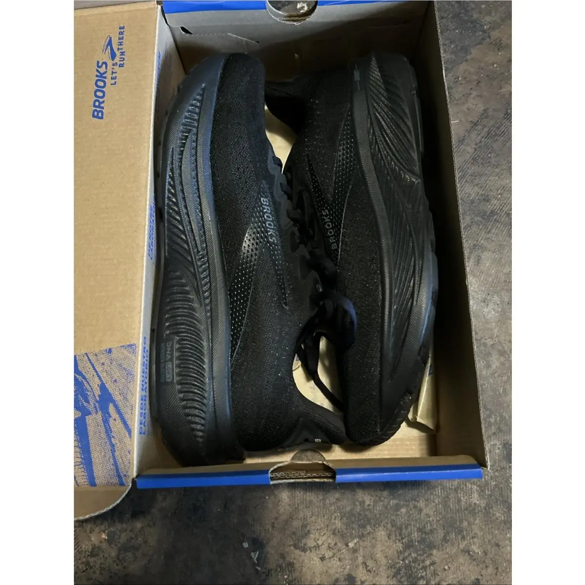 Brooks shoes - Brooks Ghost 17 - Ghost - Black 3