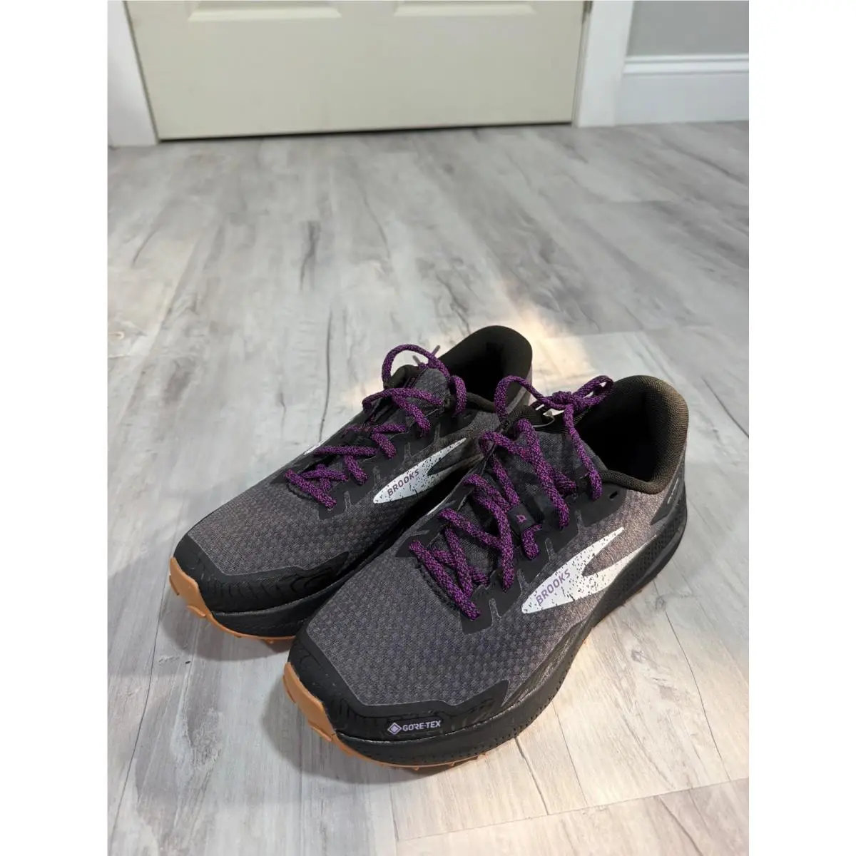 Brooks shoes - Brooks Divide 4 - Divide - 1203931B073 - Purple 1