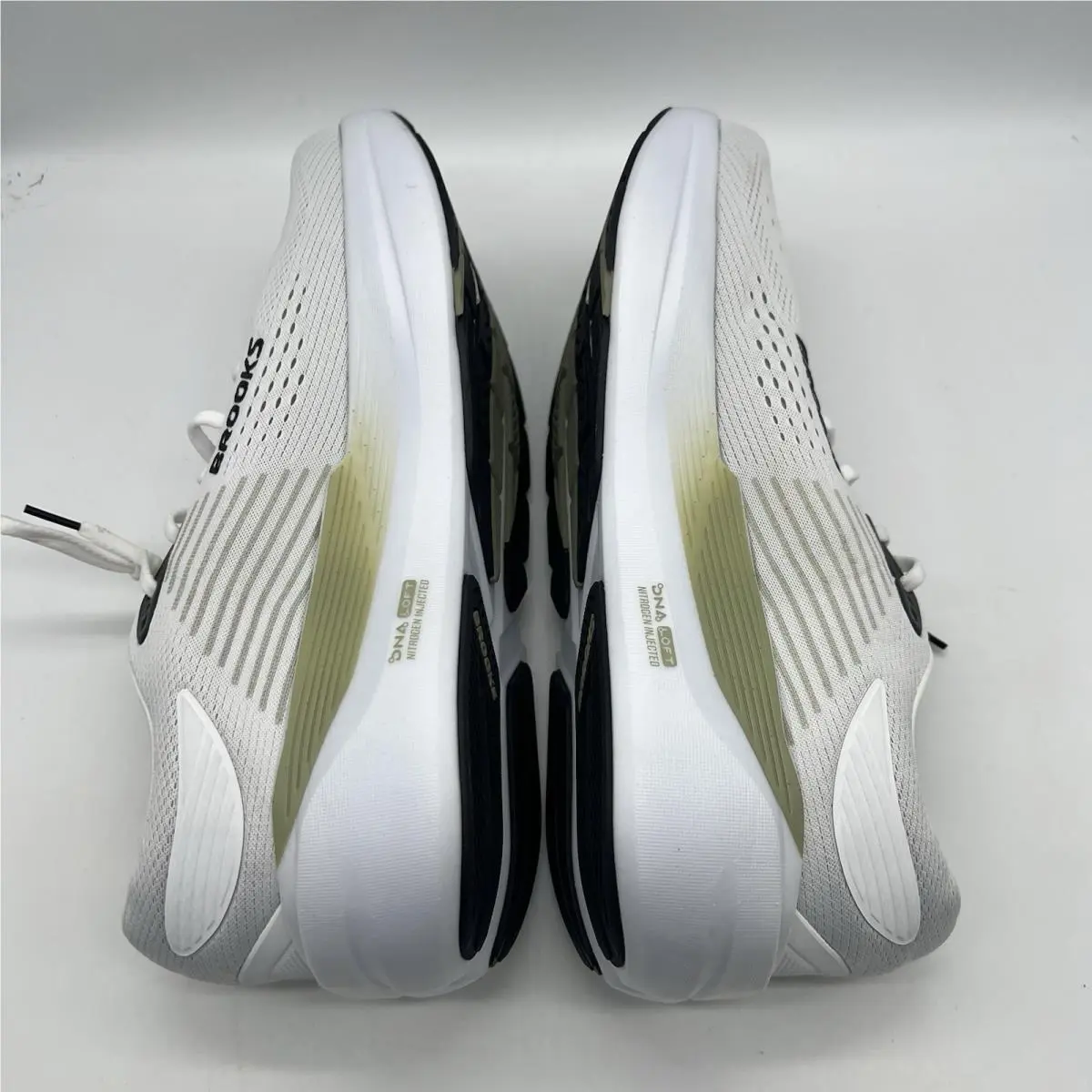 Brooks shoes - Brooks Ghost Max - Ghost Max - neutral 4