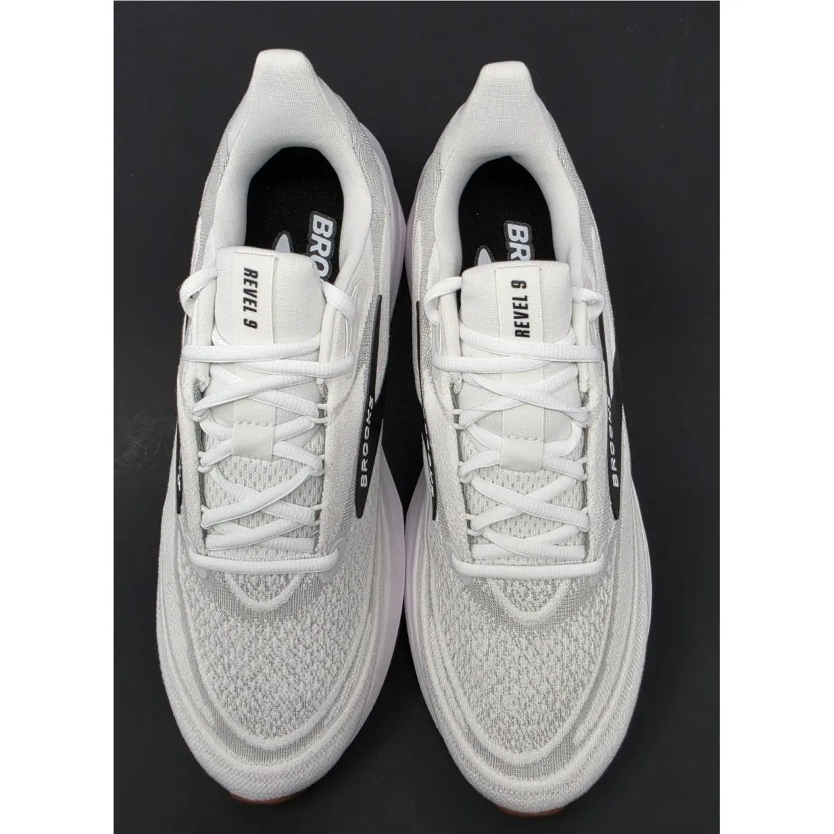 Brooks shoes - Brooks Revel 9 - Revel - White 1