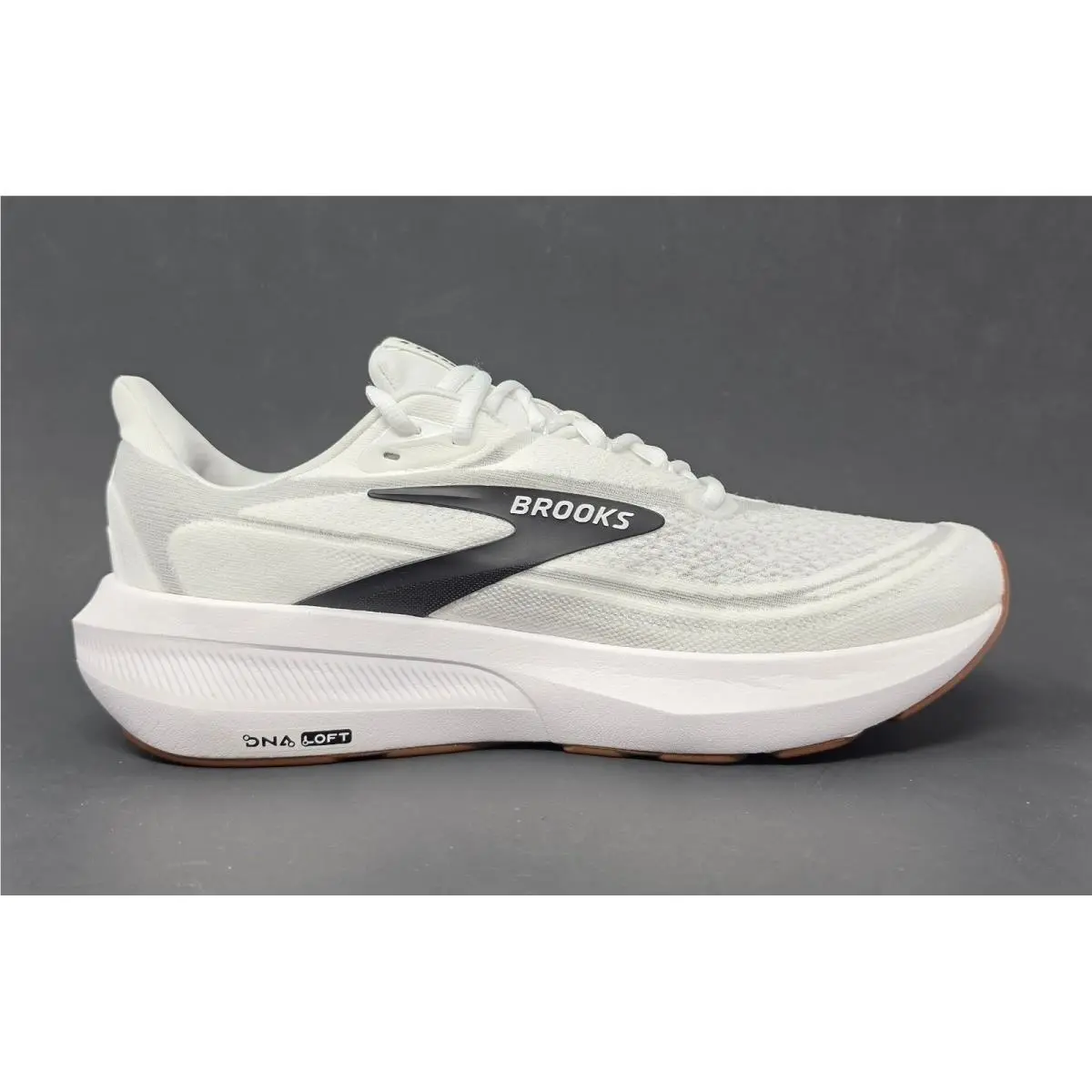 Brooks shoes - Brooks Revel 9 - Revel - White 3