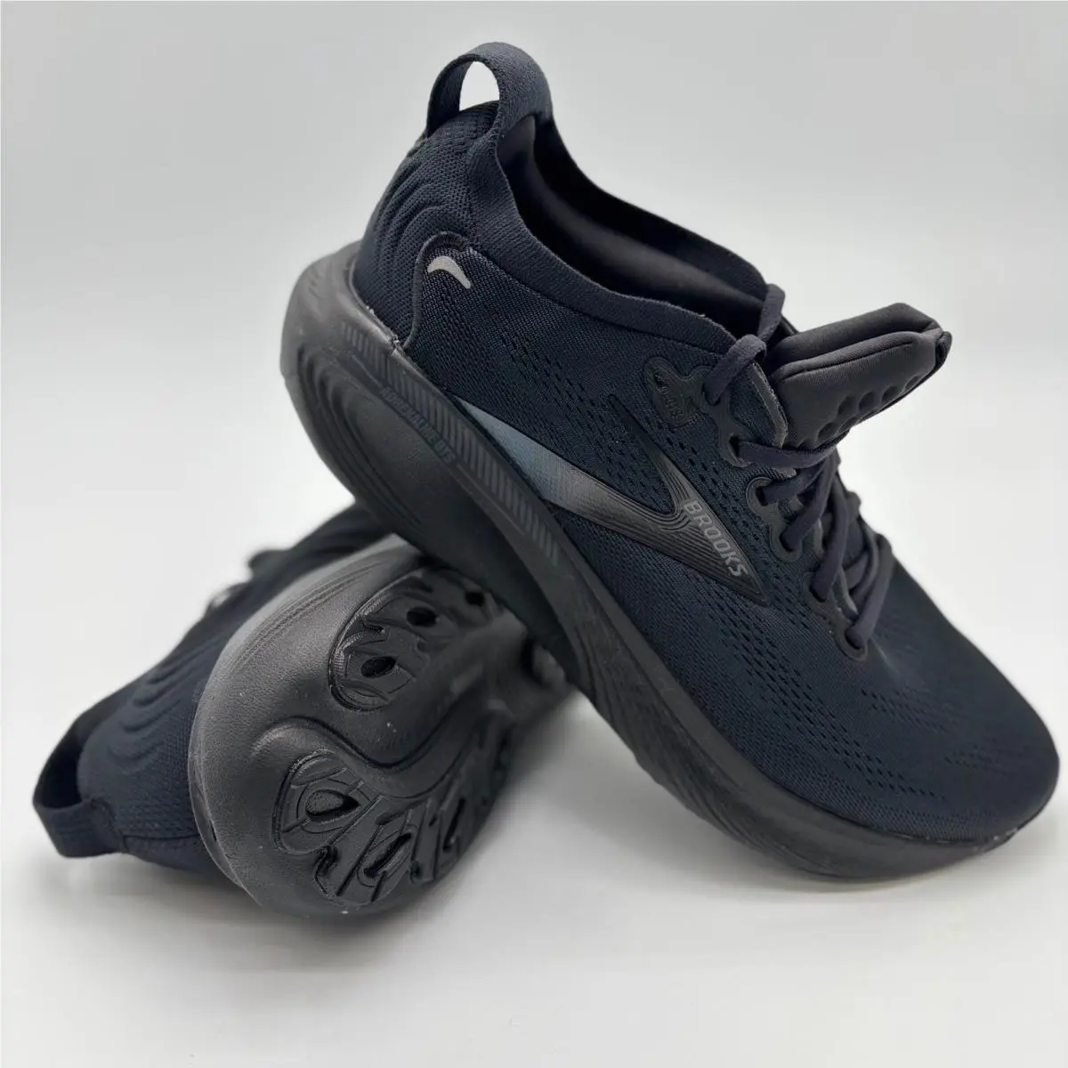 Brooks Adrenaline Gts 25 Mens 10.5 D Width Run- Walk Shoes Triple Black