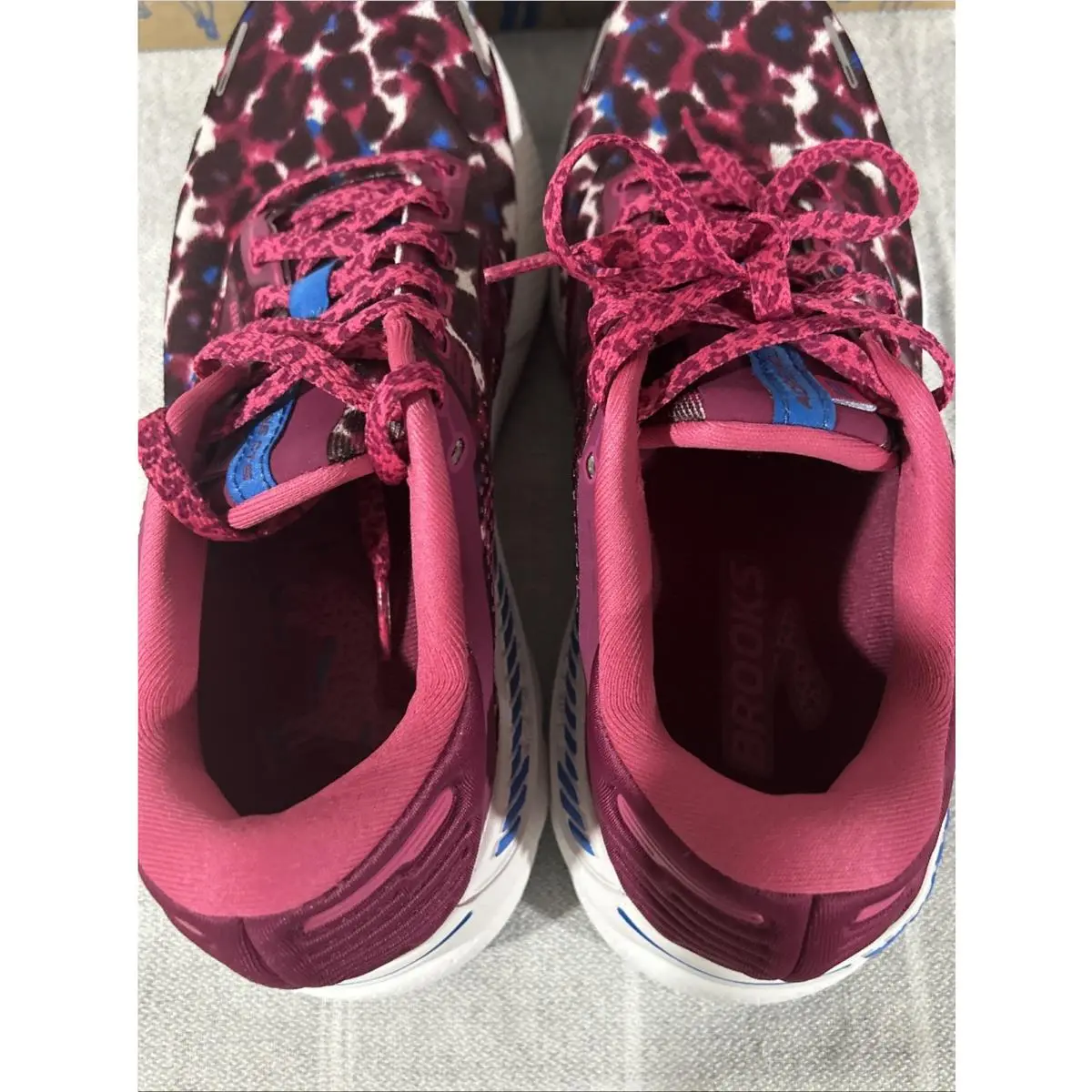 Brooks shoes - Brooks Adrenaline GTS 22 - Adrenaline GTS - 120353-1B-568 - Magenta Raspberry White 6