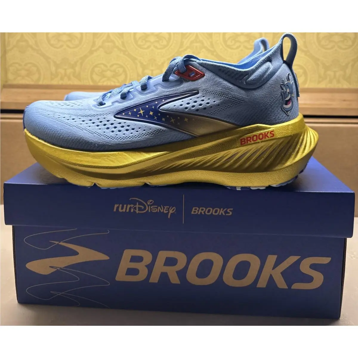 Brooks Glycerin 23 Genie 2026 Rundisney Springtime Surprise Women W 8 Medium