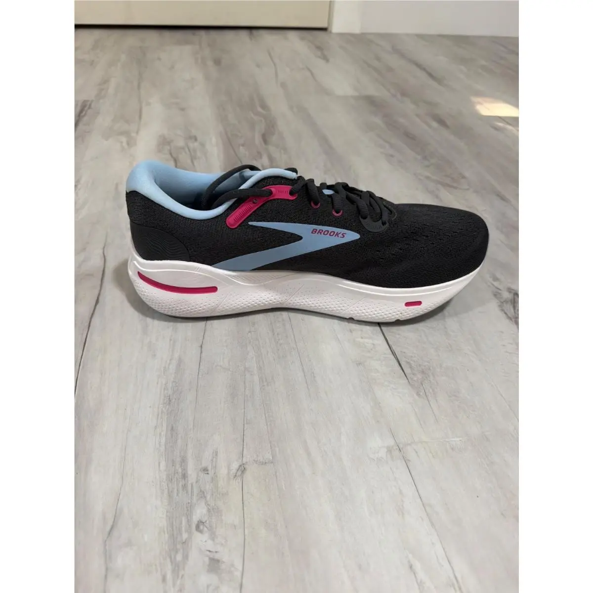 Brooks shoes - Brooks Ghost Max - Ghost Max - 120395-1B-082 - Black, Manufacturer: Ebony/Open Air/Lilac Rose 1