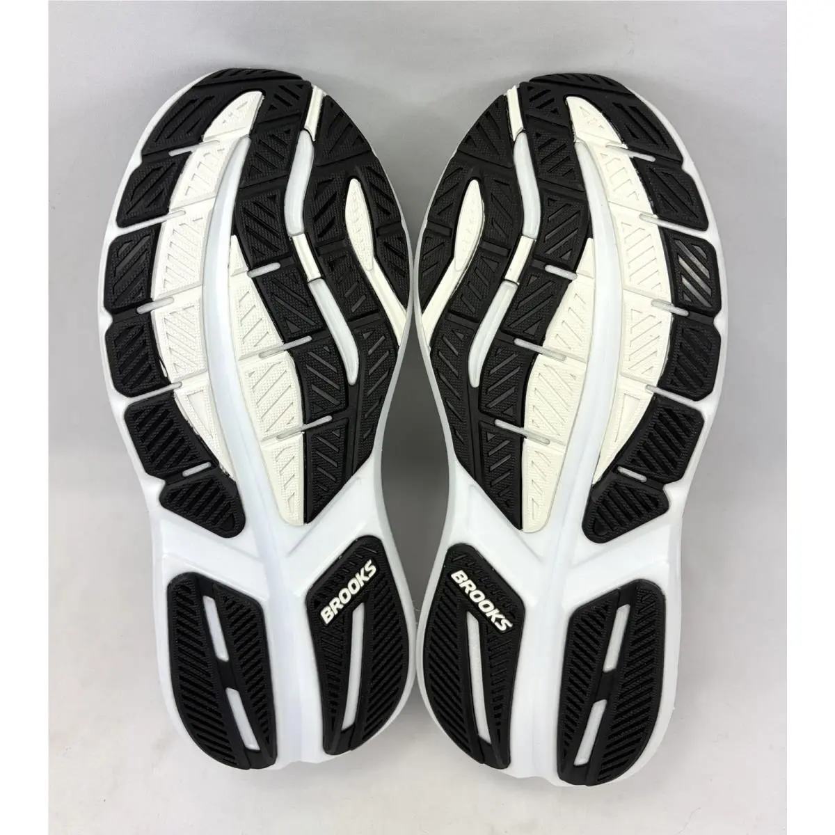 Brooks shoes - Brooks Ghost Max 3 - Ghost Max - 120457 1B 043 - Black/Rose Gold (UPC: 195394696882) 5