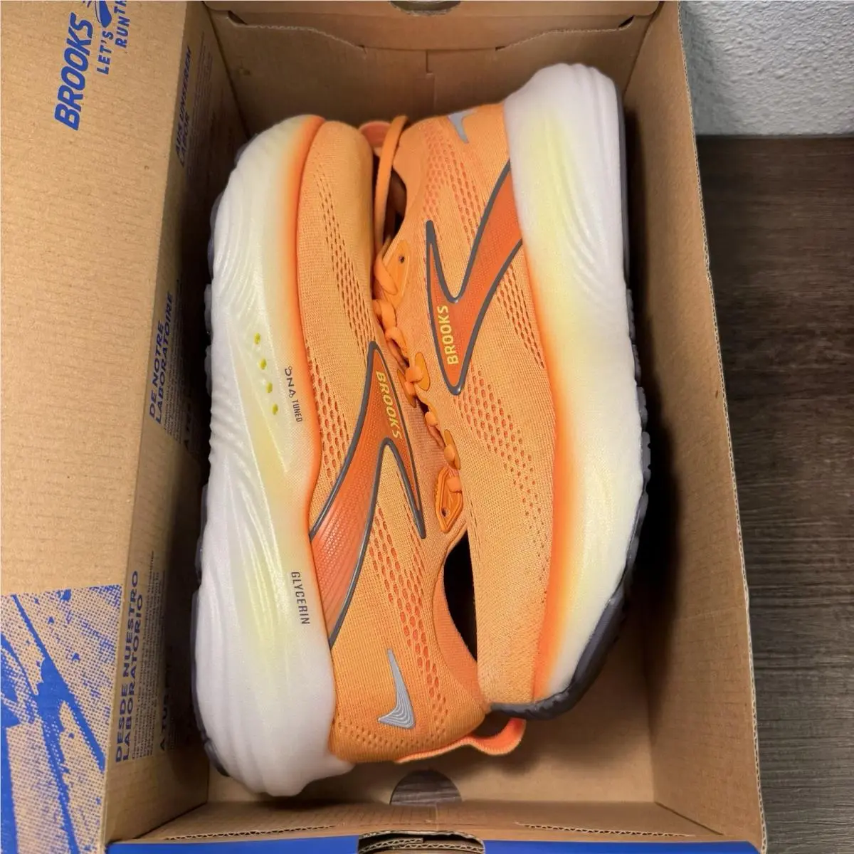 Brooks shoes - Brooks Glycerin 22 - Glycerin - 1104451D821 - Orange 1