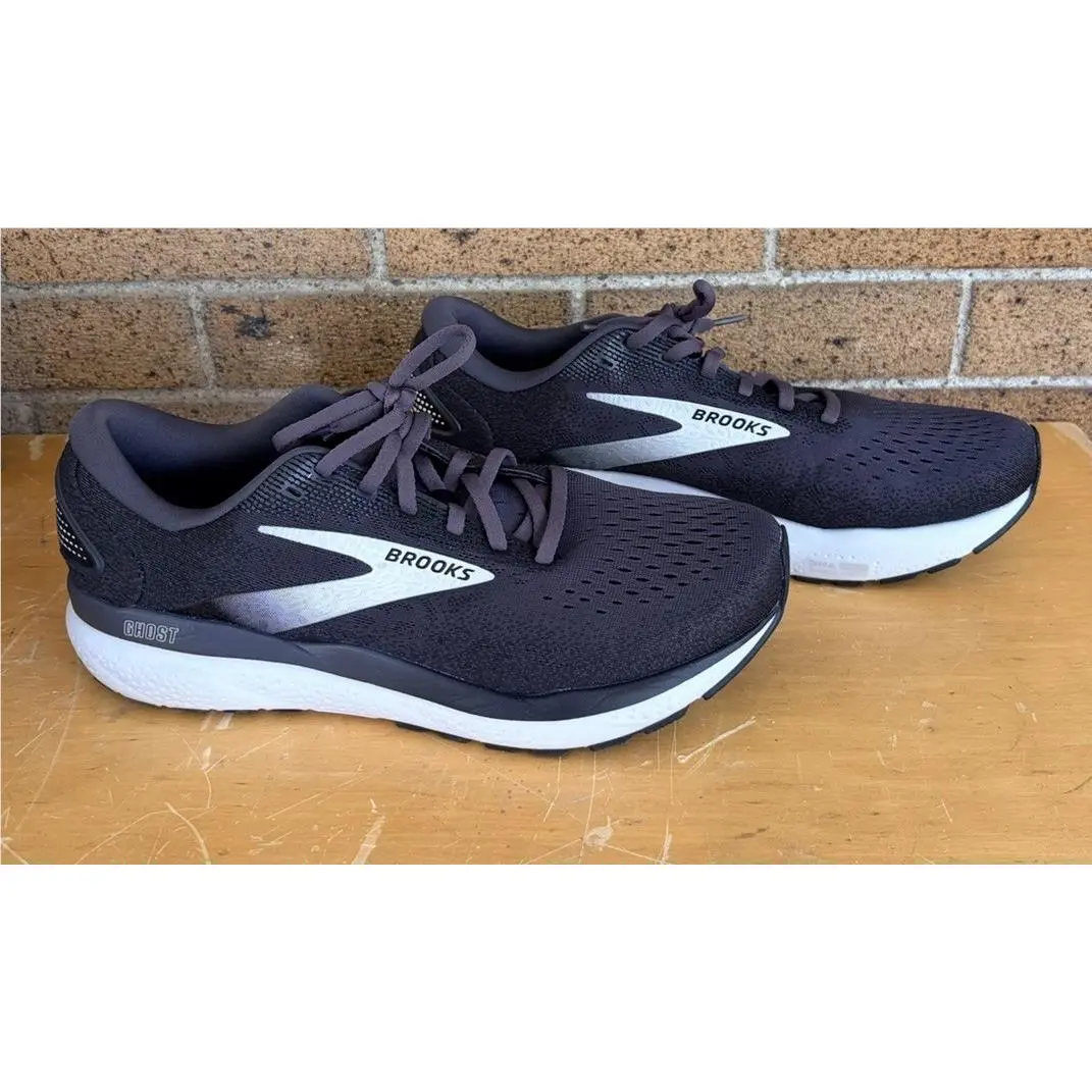 Brooks shoes - Brooks Ghost 16 - Ghost - 120407-090 - Black/Grey/White 3